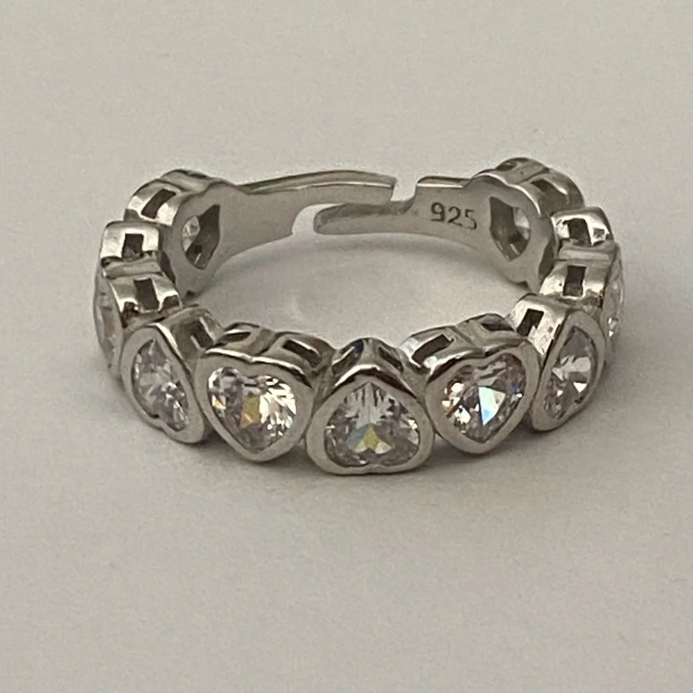925 Silver heart ring 5.75 band size adjustable cz stones